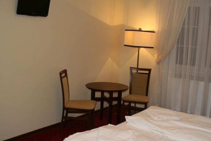Hotel Grant Leszno  Dış mekan fotoğraf